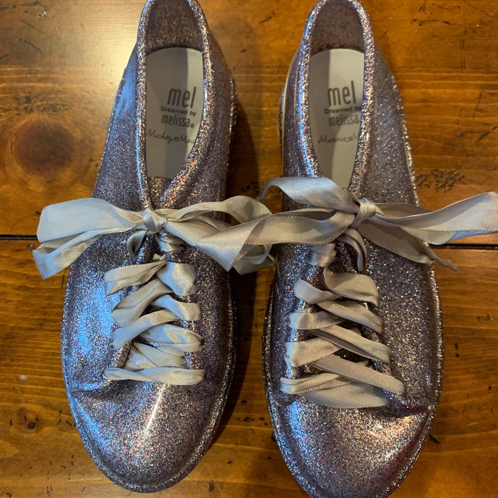 Mini Melissa sparkle tennis shoes